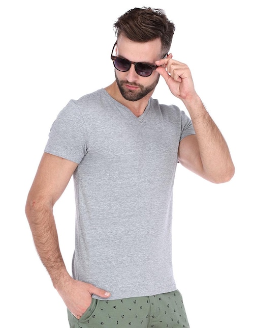 Playera Generra cuello V para hombre