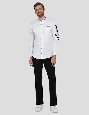 Jeans slim Wrangler lavado obscuro para hombre