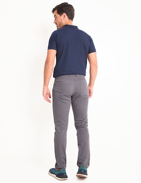 Pantalón regular Izod de algodón para hombre