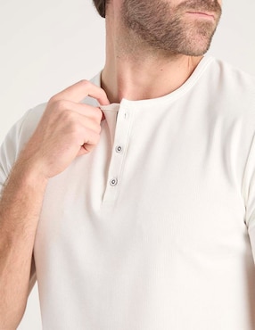 Playera Jbe cuello henley para hombre