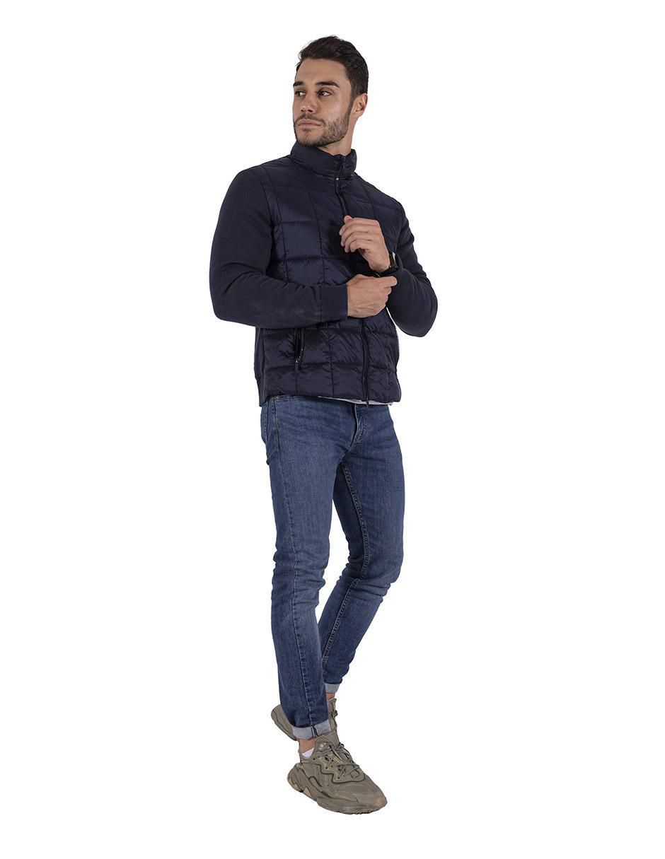 Chamarra con bolsillos para hombre 3