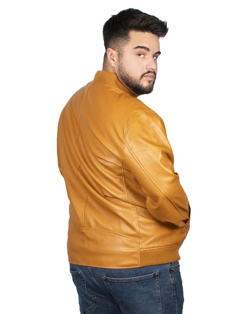 Chamarra impermeable con bolsillos para hombre 4