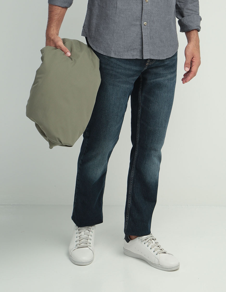 Jeans straight lavado obscuro para hombre 3