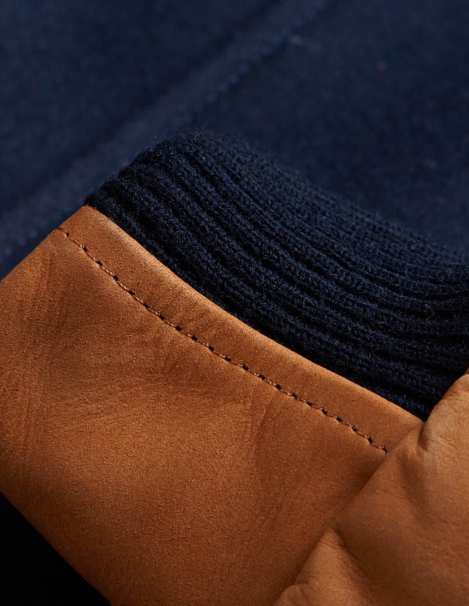 Chamarra impermeable para hombre 4
