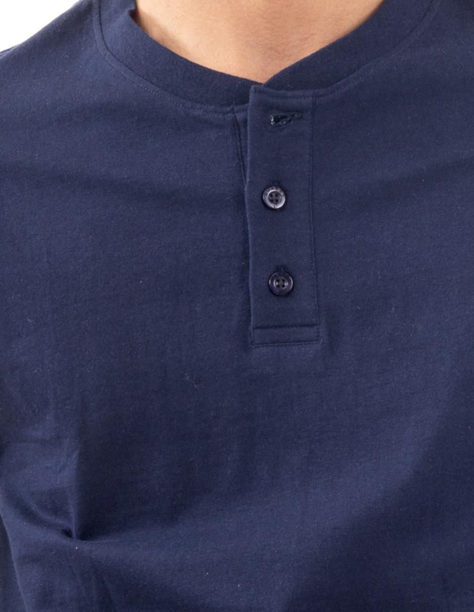 Playera cuello henley para hombre 12