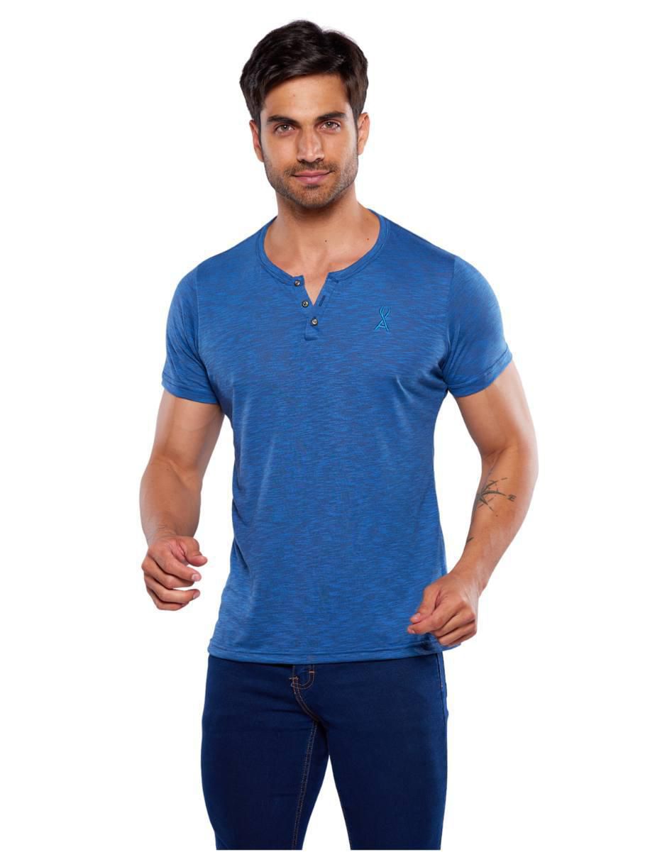 Playera cuello henley para hombre