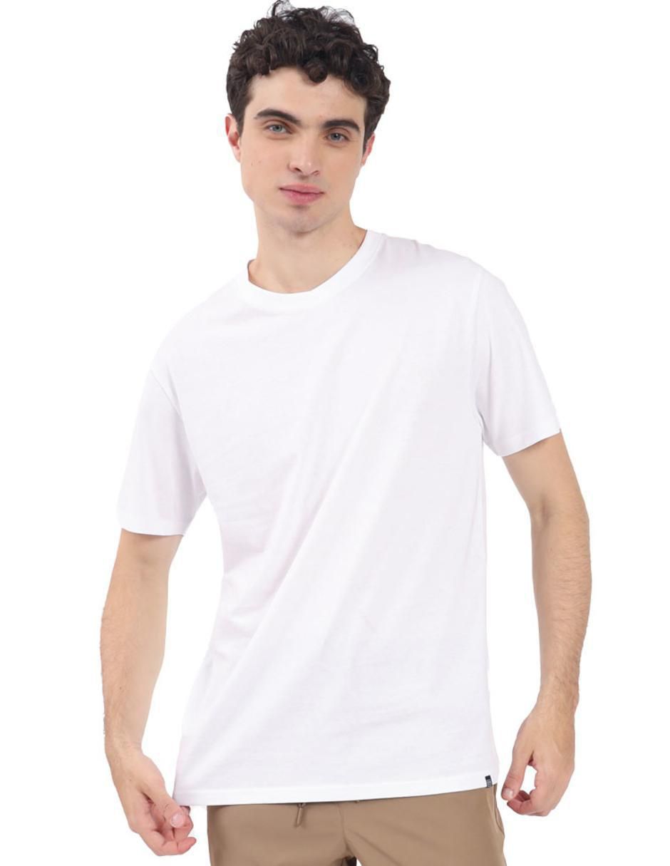 Set playera cuello redondo para hombre 4