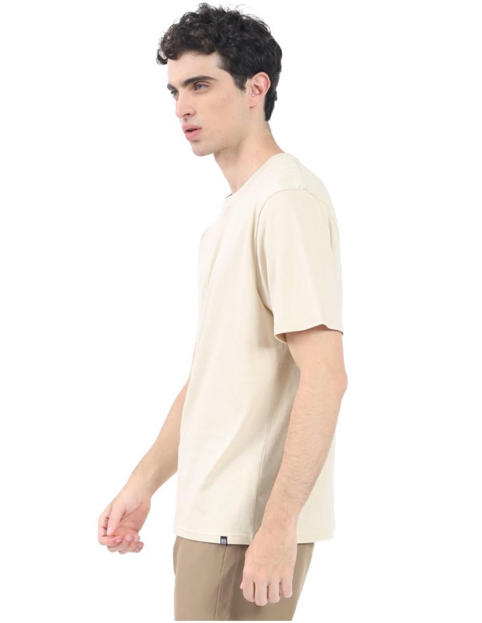 Set playera cuello redondo para hombre 5