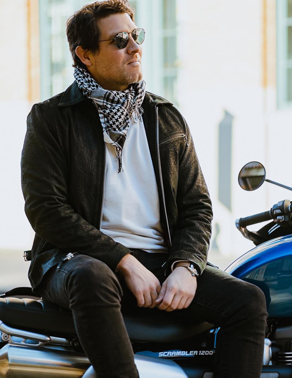 Chamarra para motociclista de piel con bolsillos para hombre 6