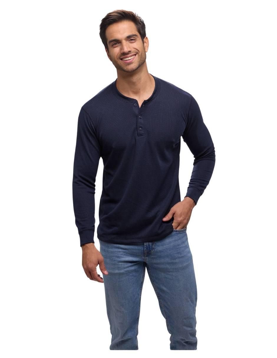 Playera cuello henley para hombre