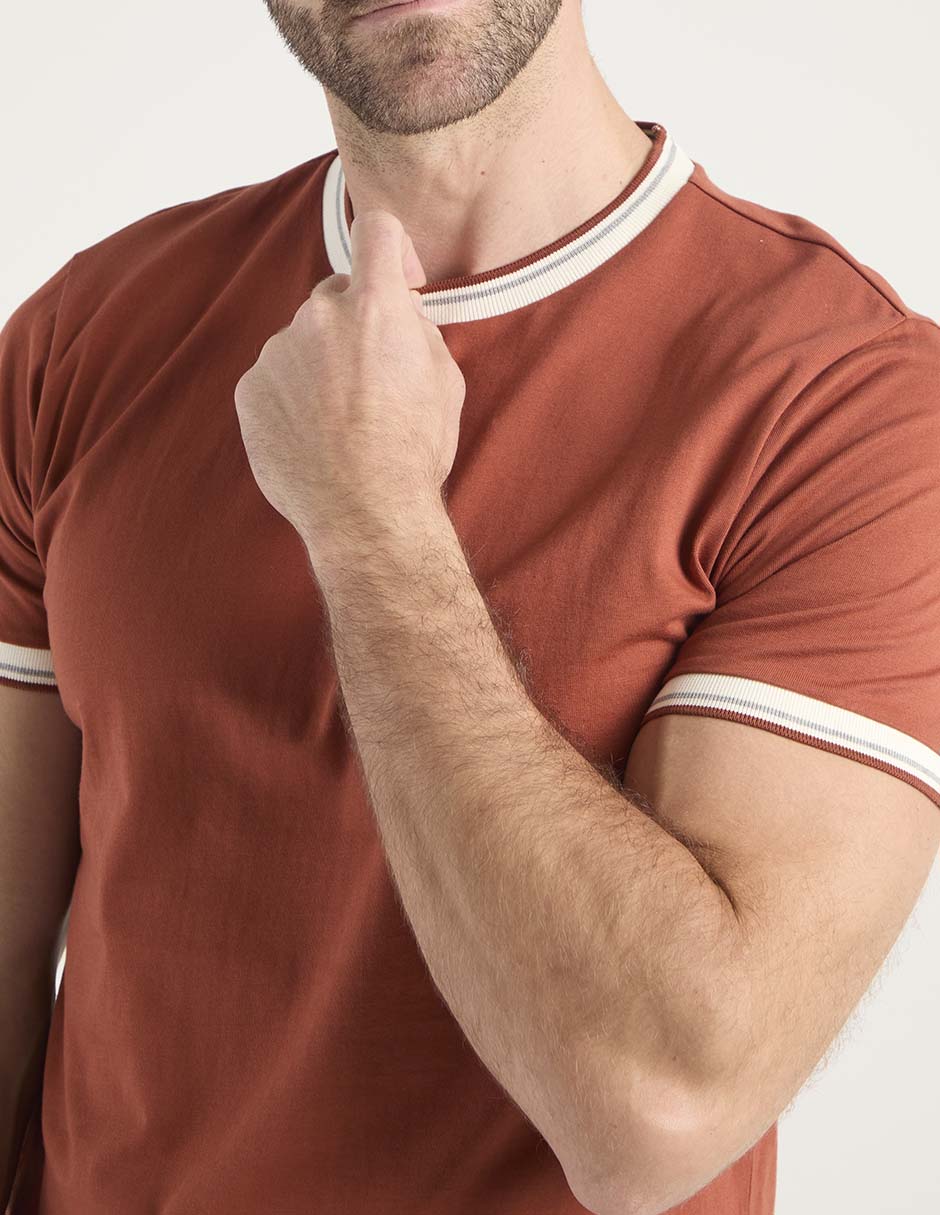 Playera cuello redondo para hombre 4