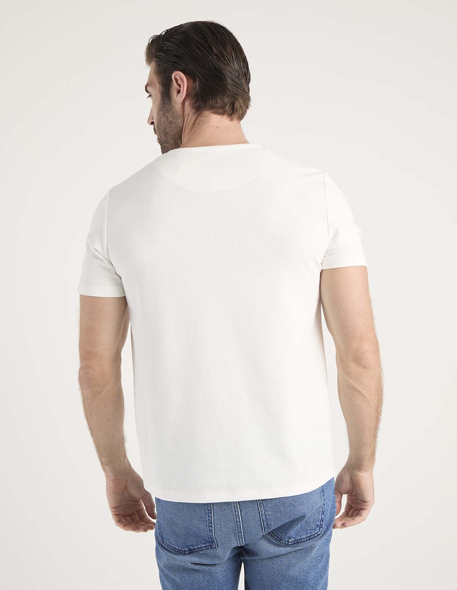 Playera cuello henley para hombre 6