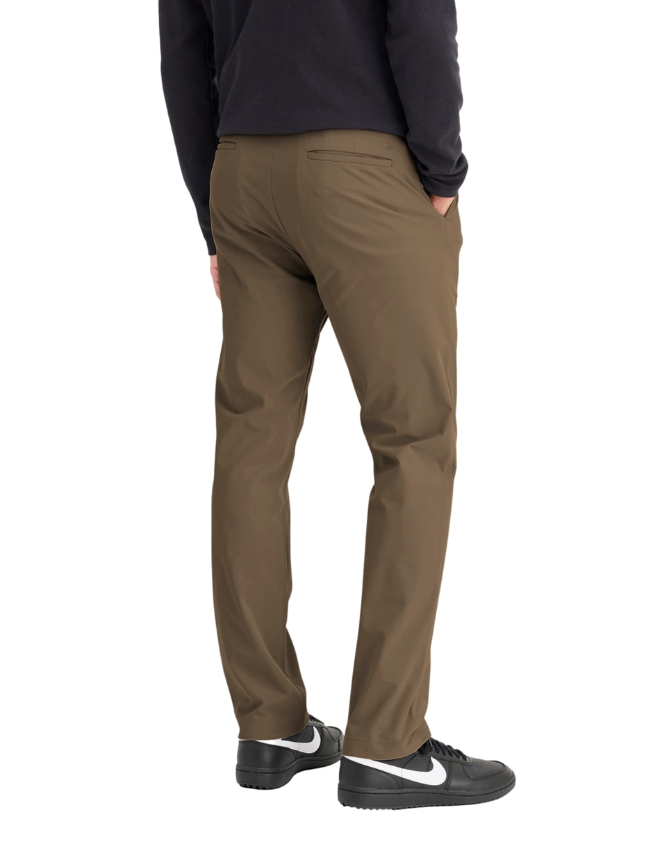 Pantalón casual regular slim para hombre 4