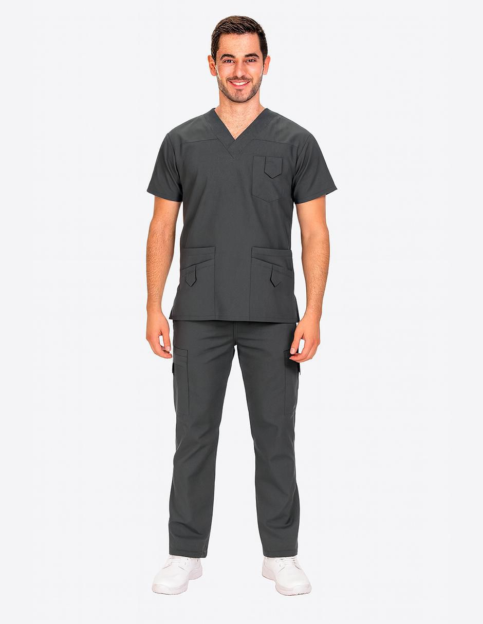 Uniforme estilo relajado para hombre 2