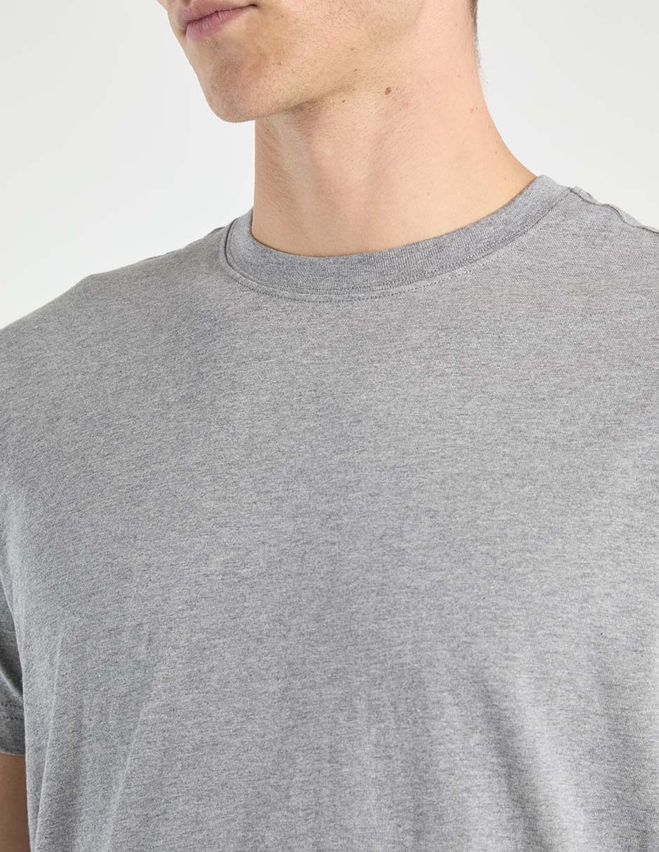 Playera cuello redondo para hombre 4