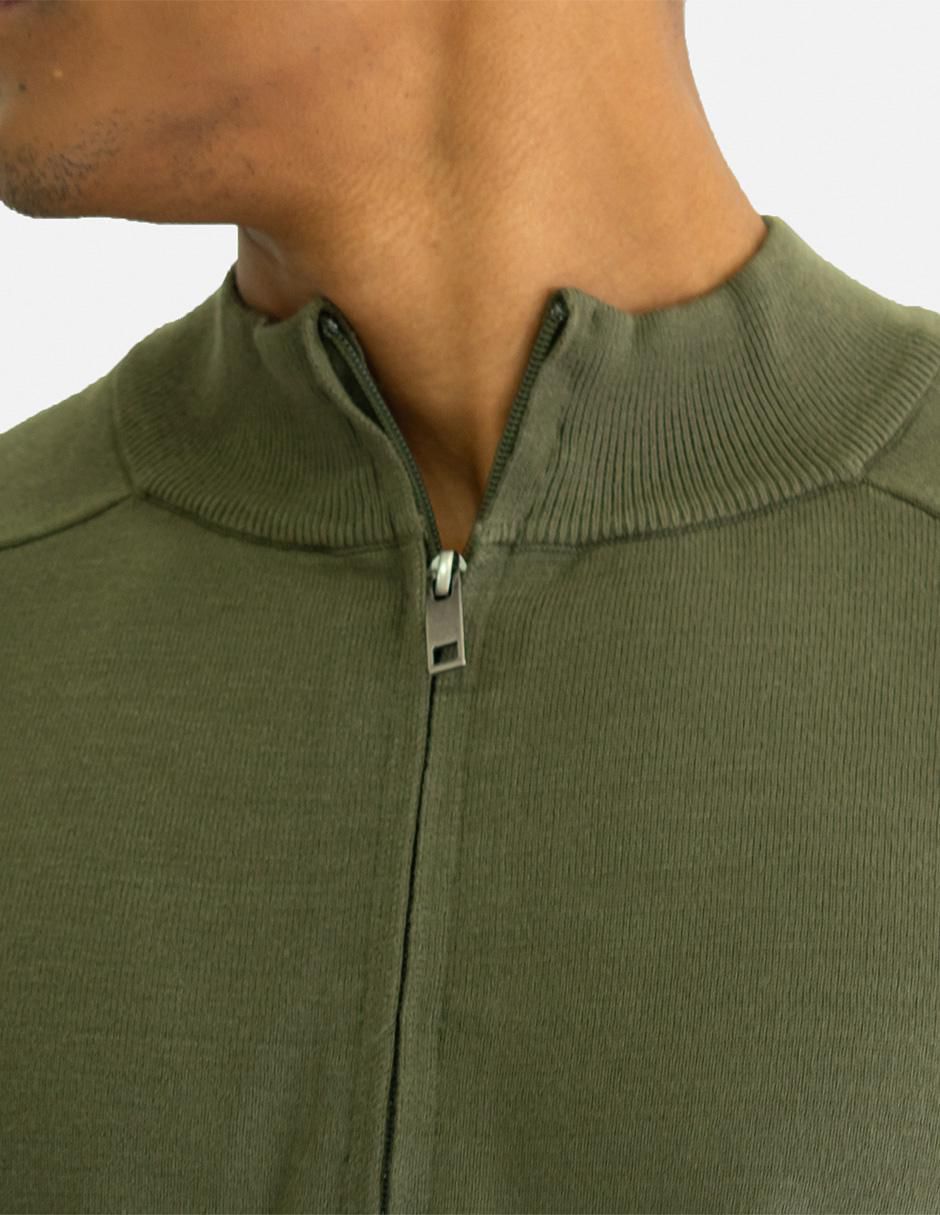 Suéter cuello con cierre para hombre 4
