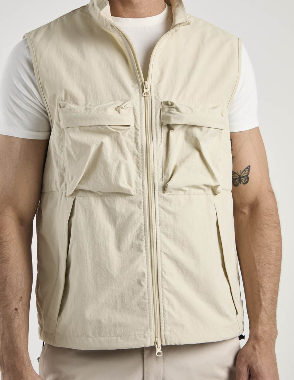 Chaleco con bolsillos para hombre 4