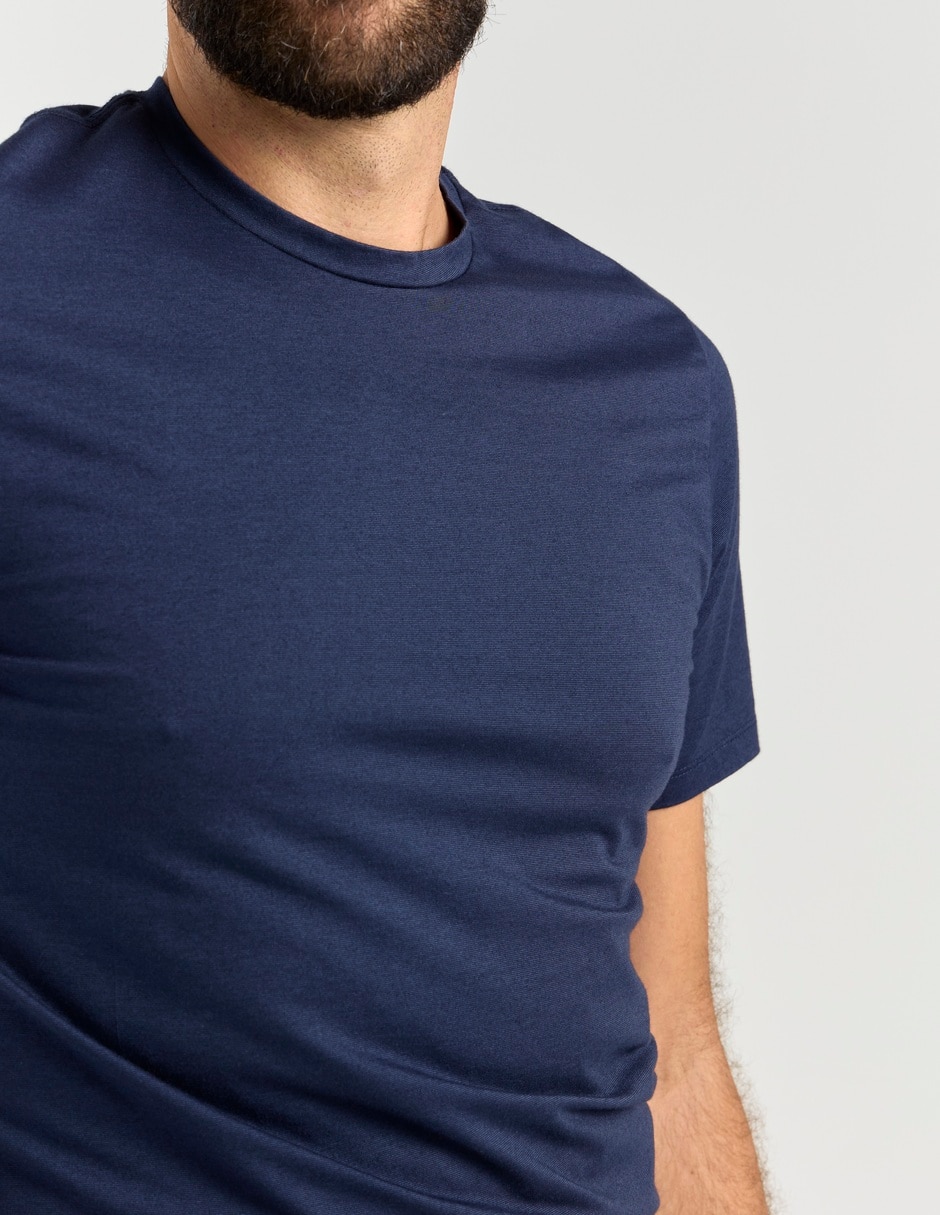 Playera cuello redondo para hombre 4