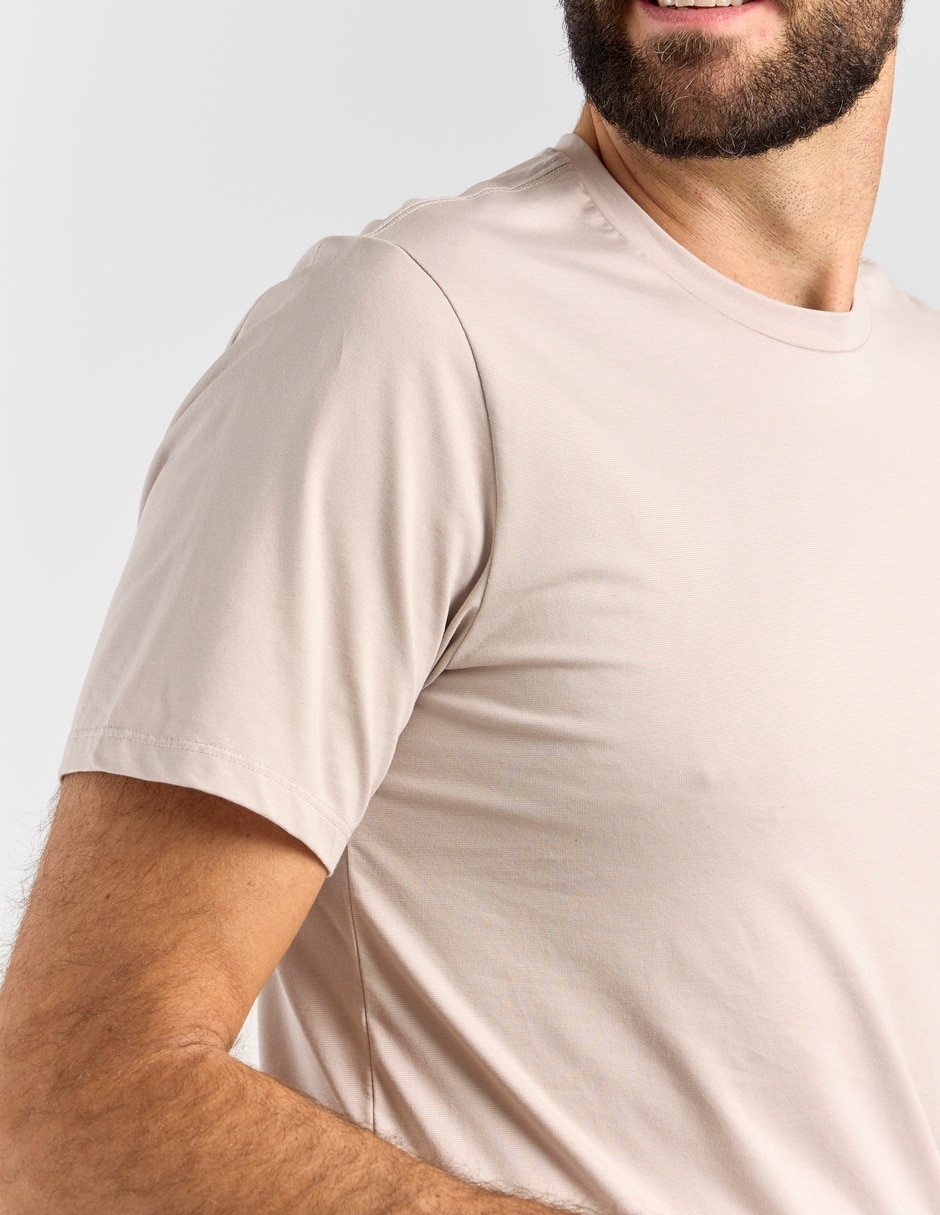 Playera cuello redondo para hombre 4