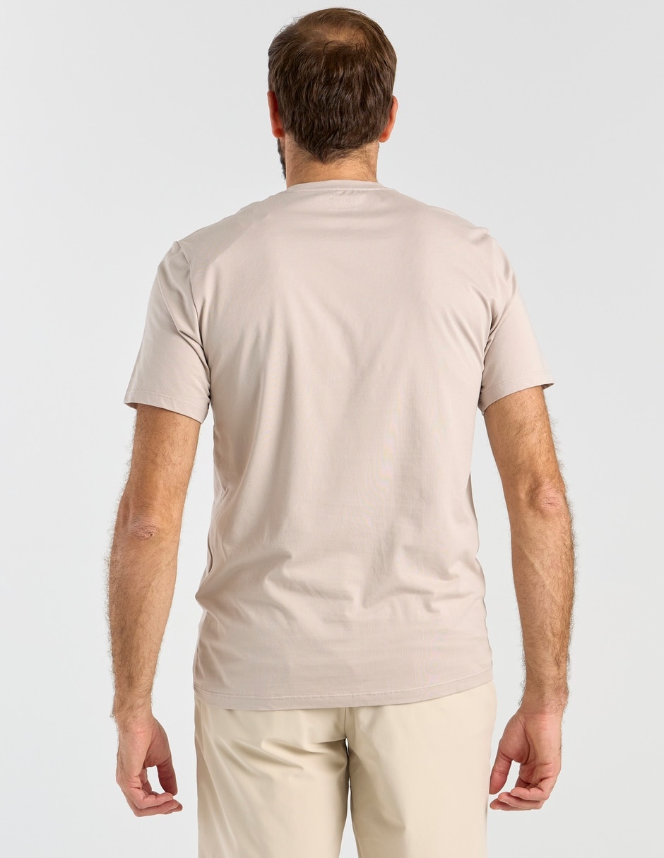 Playera cuello redondo para hombre 6