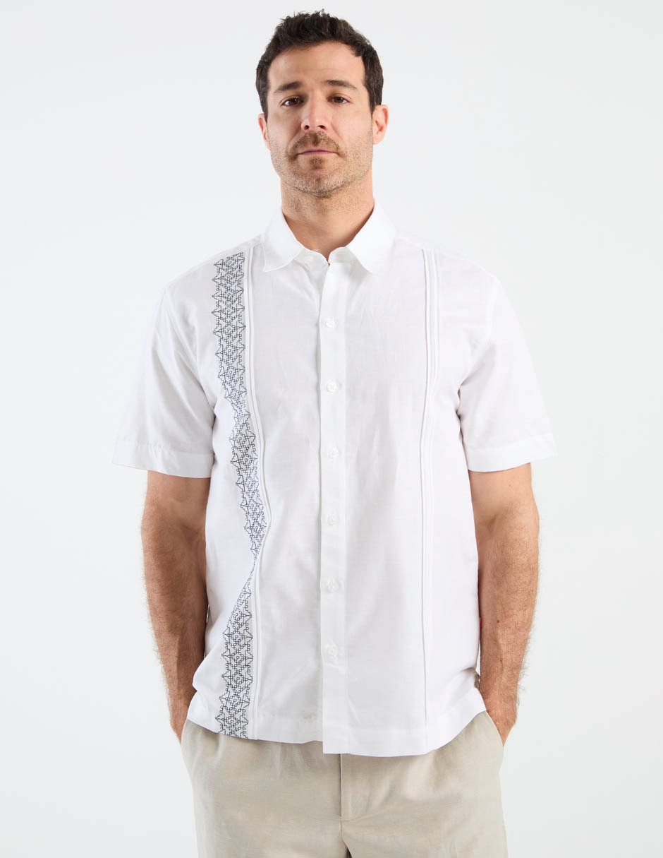 Guayabera manga corta marca para hombre Guayabera manga corta marca para hombre