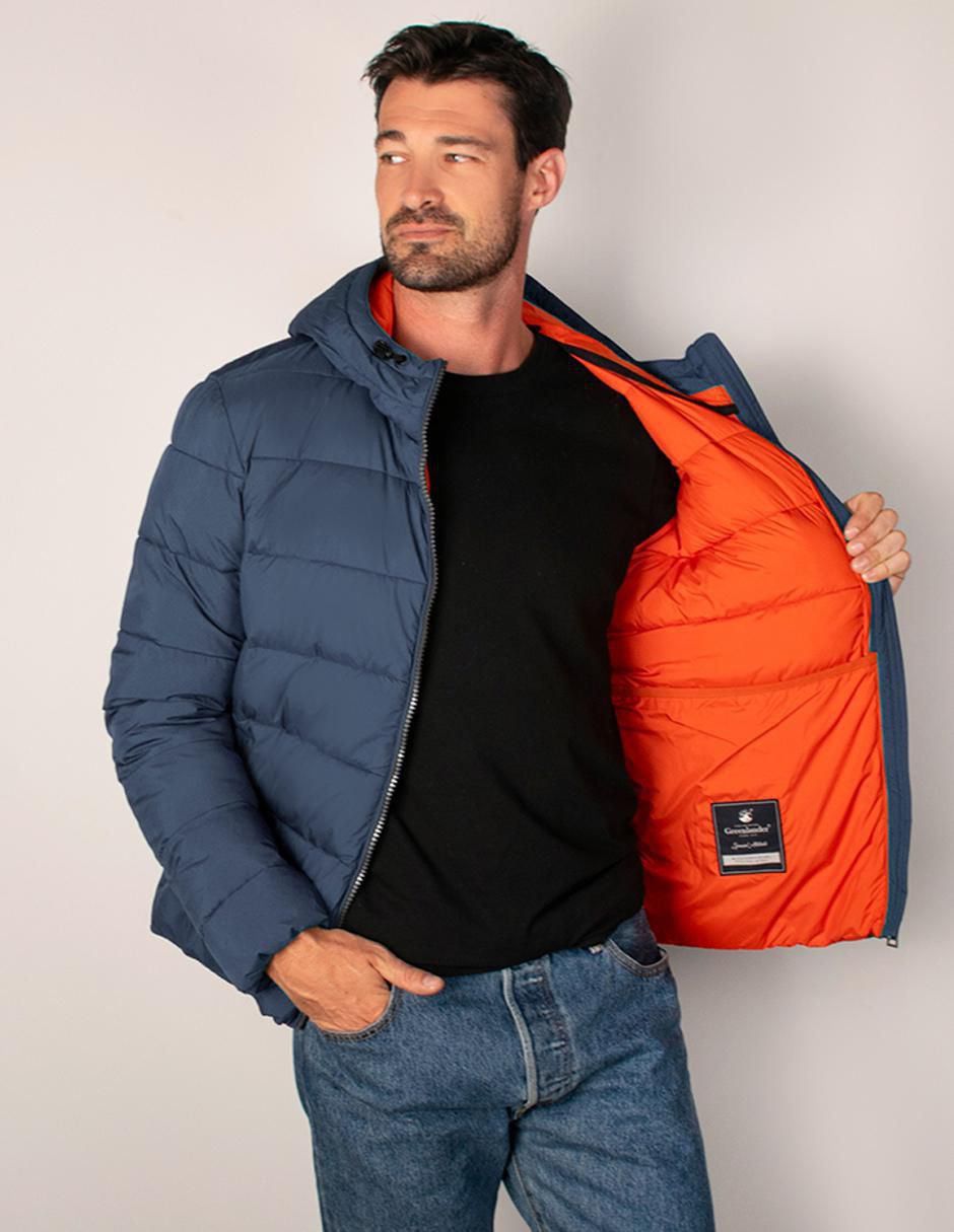 Chamarra capitonada con capucha para hombre 2