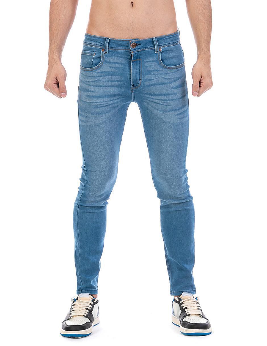 Aprovecha el 3x2 en mercancía seleccionada de Opp's jeans ✨🍀