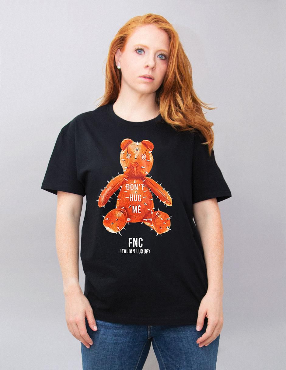 Playera Don't Hug Me cuello redondo para hombre